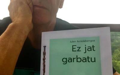 Julen Arriolabengoa: "Pertsonen lekukotasunak ez baldin badira jasotzen, galdu egiten dira"
