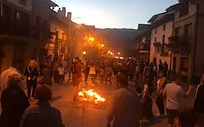 Gazte Asanbladak festetarako egitaraua prestatu du