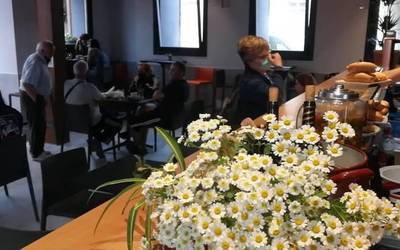 Pikuxar berriak ateak zabaldu ditu