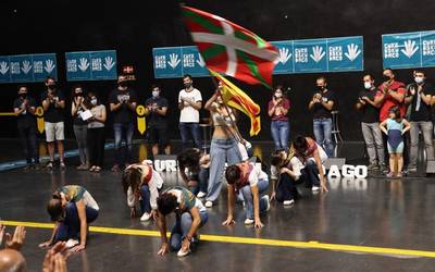 Euskal Herriak eta Herrialde Katalanek 2050era egin dute bidaia elkarrekin, "bi herri libretara"