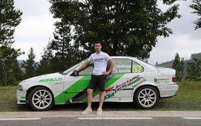 Mikel Beretxinaga, urtetik urtera maila hobetzen