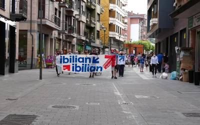 Presoen aldeko azken ostirala burutu zuten hilak 25ean