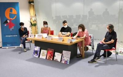 'Dorotea'-k irabazi du aurtengo Etxepare saria