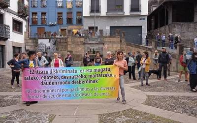 Izateko, desiratzeko eta maitatzeko modu ezberdinak errespetatzearen alde