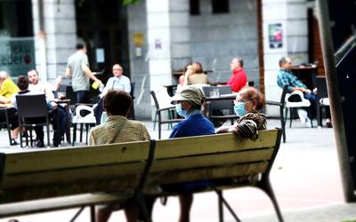 Eremu berdetik horira igaro da Elgoibar, asteon lau positibo atzeman ostean