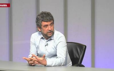 Joxean Alustiza: "Jardun industriala moldatzeko borondatea dauka Fagor Taldeak eta komunitatearekin egin nahi du"