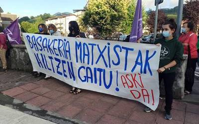 «Basakeria matxistekin aski da» erran dute Beran