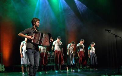 Julen Alonsoren eta 'Trigger'-en kontzertua, bertan behera