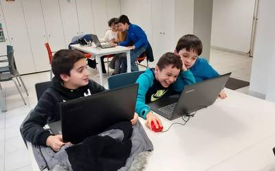 Zabalik da umeendako tailerretan izena emateko epea