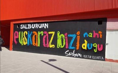 Kultur eskaintza Salburuan: non dago oreka?
