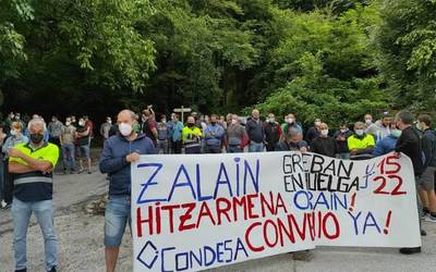 Zalain Transformados lantegiko zuzendaritzak bilerara deitu du berriz langile batzordea
