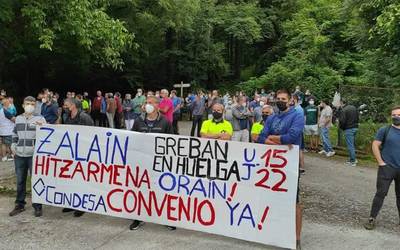 Greba bertan behera utzi dute Zalain Transformados lantegian