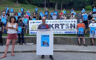 Elkartasun martxa deitu dute irailaren 18rako, preso, iheslari eta deportatuen etxeratzea eskatzeko