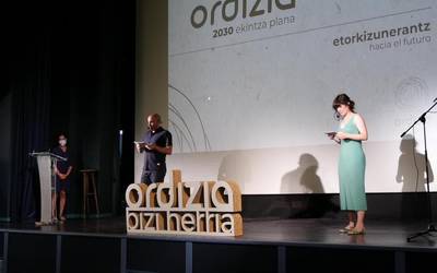 Ordiziako Udalak teknikari guztiekin batera Ekintza Plana 2030 programa aurkeztu zuen