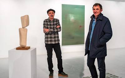 Aitor Etxeberria: “Ukitu surrealista dute pieza askok eta umetako kontu asko azaldu zaizkit haietan”