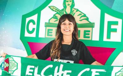 Elche CF taldean arituko da Uxue Mendia hurrengo denboraldian