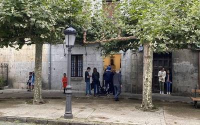 Ireki dute Caritasen tonbola