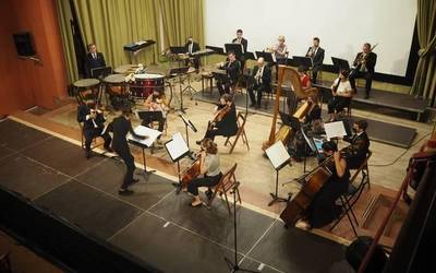 Donostia-Miarritze ardatzean izan zen arte mugimendua ekarri du SASek Zumaiara