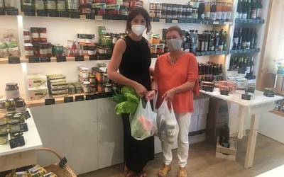 Eman dugu Sura saltokiak oparitutako produktu sorta