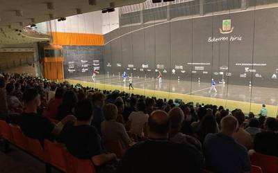 Goikoetxea edo Lopez? Zein sailkatuko da Gernikako Grand Slameko finalerdietara?