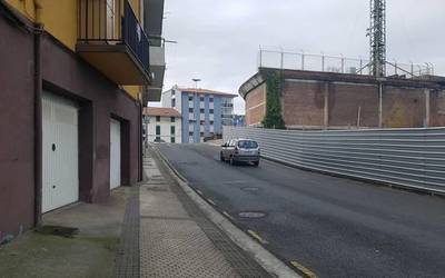 80 puntu jaitsi da intzidentzia tasa egun batetik bestera
