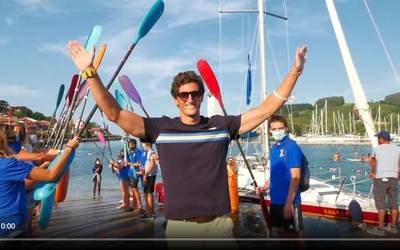 [BIDEOA] Iñigo Peñari harrera beroa egin diote zumaiarrek