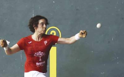 Pilota partidak antolatu dituzten Arantzan igande arratsalderako