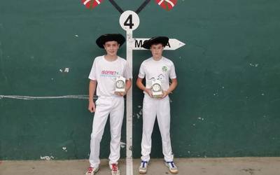 Iker Sagardiak eta Endika Santestebanek irabazi dute Bortzirietako Binakako Pilota Txapelketa