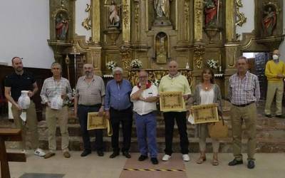 Angel Larrea eta Egoitz Bernaolak jaso dituzte Kofradiaren Ohorezko Pitxerrak
