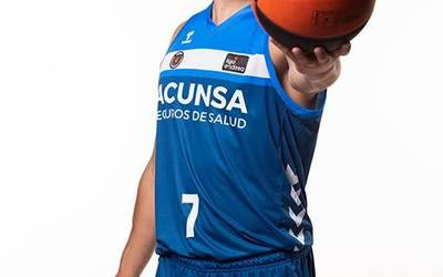 Xabier Orozek Gipuzkoa Basketen jarraituko du