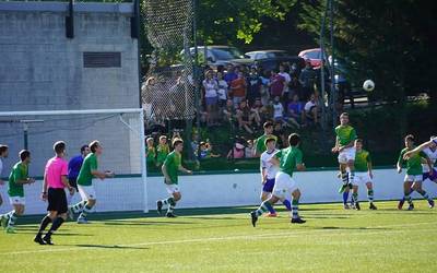 Durangon abiatuko da Beti Gazte futbol taldearen hirugarren mailako ibilbidea