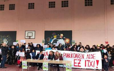 'Mina ez Itxi!' lelopean kontzentrazioa egingo dute bihar Bilboko Hezkuntza Delegaritzaren aurrean