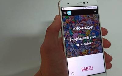Bideo-jokoen gaineko baliabide digitala jorratu du Derioko gazte batek