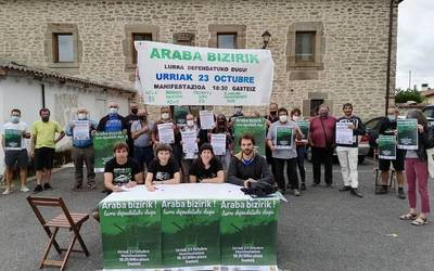 Lurra eta kontzejuak defendatzeko deia egin du Araba Bizirik plataformak