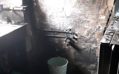 Sukalde batek su hartu du Okondon