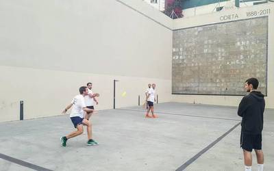 Pilota txapelketa herrikoietako partidak jokatuko dira aste honetan ere