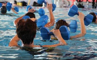 Tokia dago 'fitness'-ean eta helduendako ur ekintzetan
