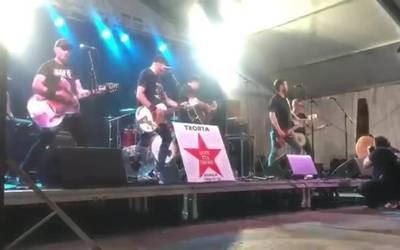 'Euskal Herria bihotzean. Independentzia' jaialdia egin dute