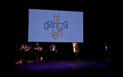 Hitzak dantzan jarriko dituzte bihar Muxikebarrin