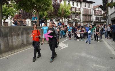 Lesakatik abiatu da ‘Ibilian ibilian’ presoen aldeko Nafarroako martxa