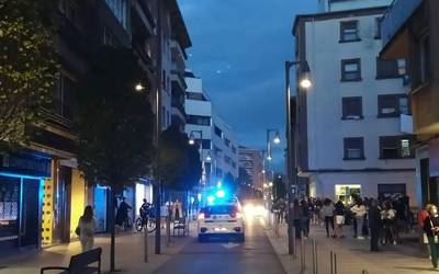 Gizonezko bat atxilotu dute Durangon, hainbat emakumeri ukimenduak egiteagatik