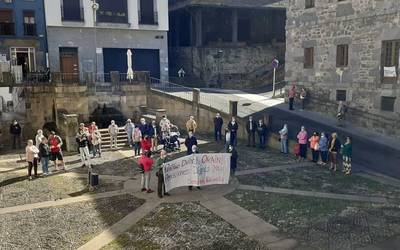 Barikuan, itzalaldi elektrikoa eta kazola-jotzea deitu dituzte