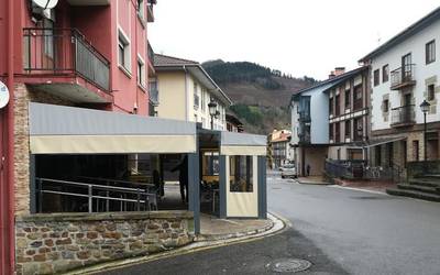 Bi positibo baieztatu dira asteburu osoan