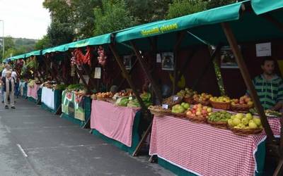 Iurretan egingo den elikadura eta artisautza azokak 12 ekoizle eta lau artisau batuko ditu