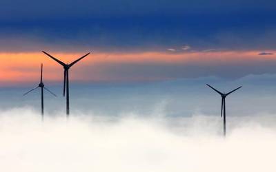 Arkamu eta Iturrietako proiektu eolikoen egoera argitzeko eskatu du EH Bilduk