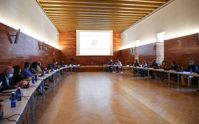 Euskarabideak Euskararen II Plan Estrategikoaren zirriborroa aurkeztu dio Euskararen Nafar Kontseiluari