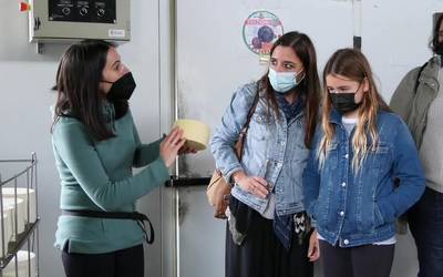 “Jendea irteteko gogoz dago, eta gaztaren inguruan oso  interesatuta”
