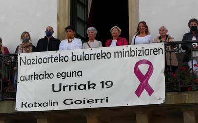 Goierritarrek bat egin dute Bularreko Minbiziaren Nazioarteko Egunarekin