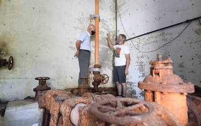 Hasi dira goiko ur hornidura sarea berritzeko lanak