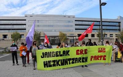 Hezkuntza Sailari eskola jangela publikoen arauak negoziatzeko eskatu dio LABek